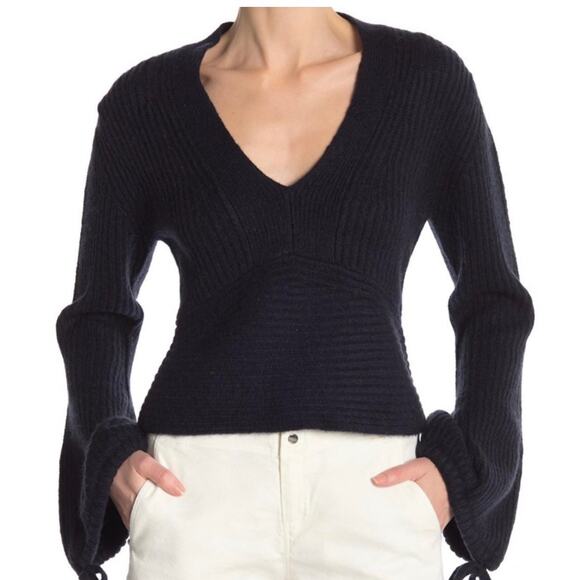 A.L.C. Schwartz Navy Blue V-Neck Knit Pullover Sweater Crop Size XS - Picture 1 of 9